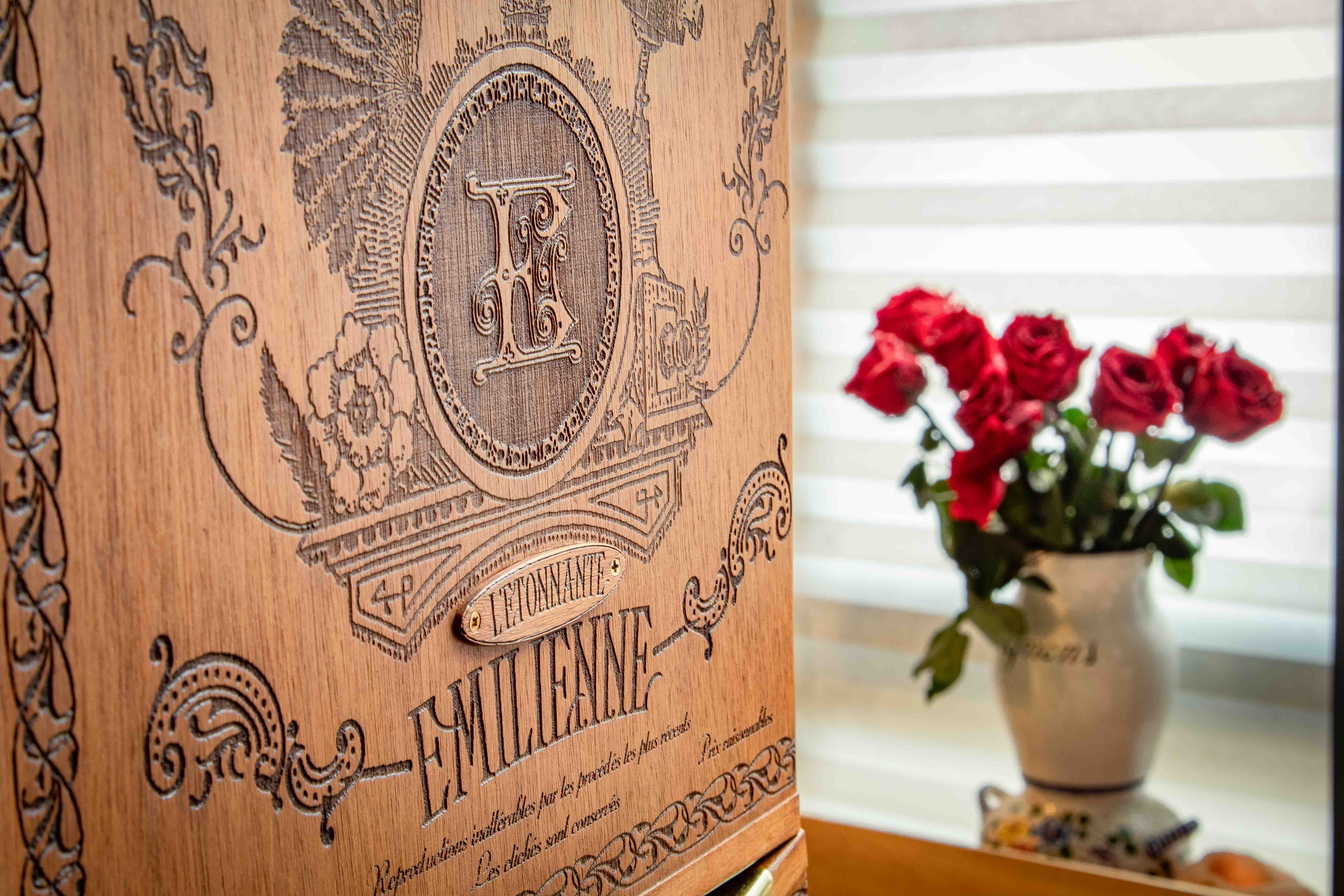 L'Etonnante Emilienne